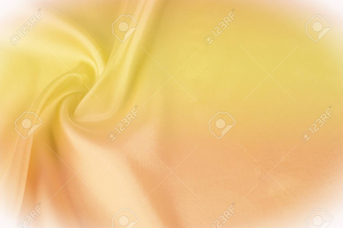 ファブリックのテクスチャ背景 ベージュのファブリック セピア色パステル イエロー クリーム ベージュの色合いのシルクの織物壁紙模様背景 素敵な自然テクスチャ織物 の写真素材 画像素材 Image