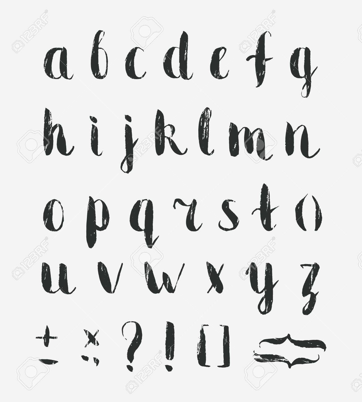 白い背景の句読点で手描き下ろし通常太字グランジ フォントです フォントには 疑問符 感嘆符 ピリオド コンマ ダッシュ ハイフン かっこ かっこが含まれています ベクトルの図 のイラスト素材 ベクタ Image 白い背景の句読点で手描き下ろし通常太字グランジ フォントです フォントには 疑問符 感嘆符 ピリオド コンマ ダッシュ ハイフン かっこ かっこが含まれています ベクトルの図 のイラスト素材 ベクタ Image