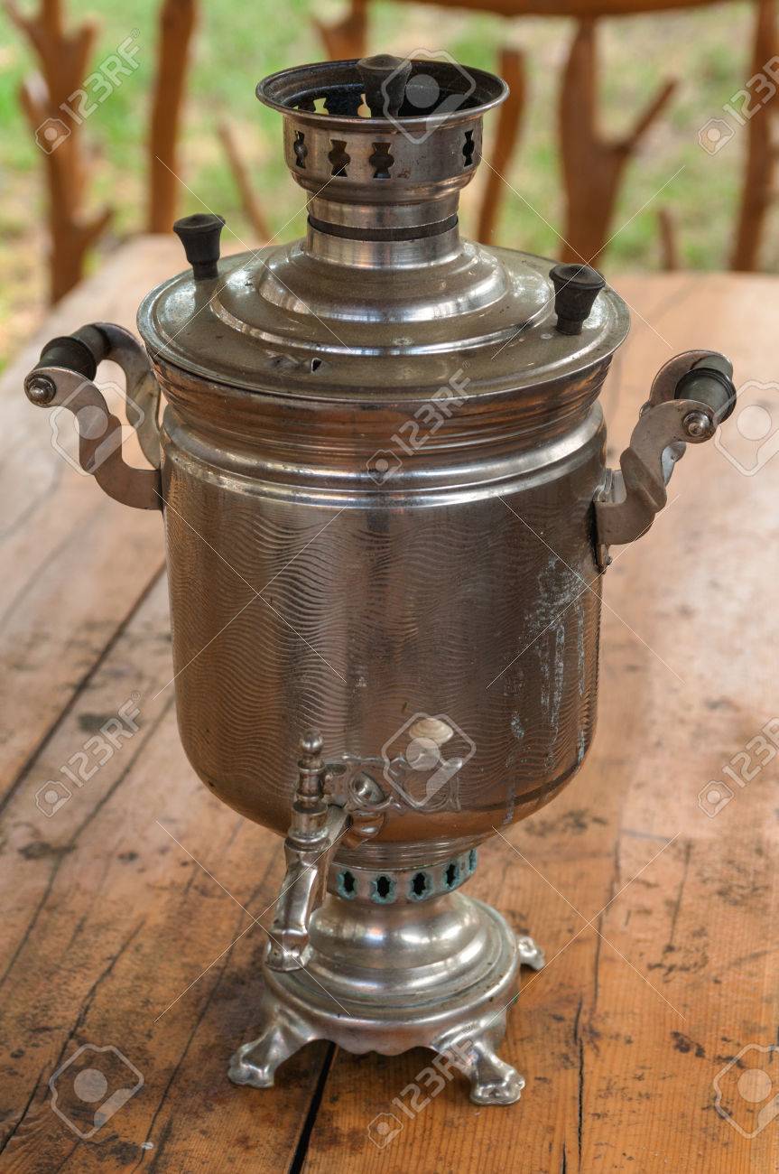 サモワール レトロ 旧ソ連時代の湯沸かし器 サモワール レトロ 旧ソ連