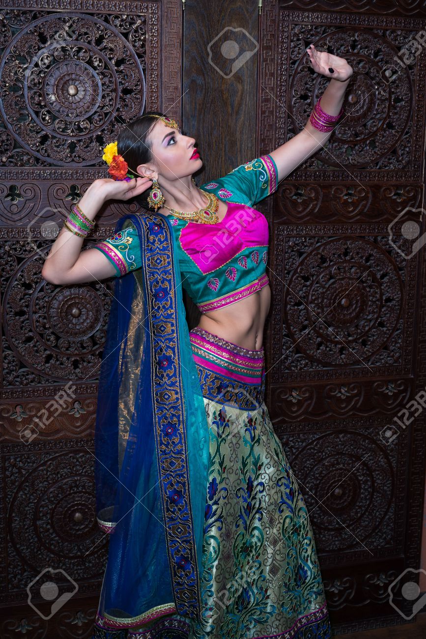Tenue Indienne Style Indien Femme Sari Indien Vetement Style