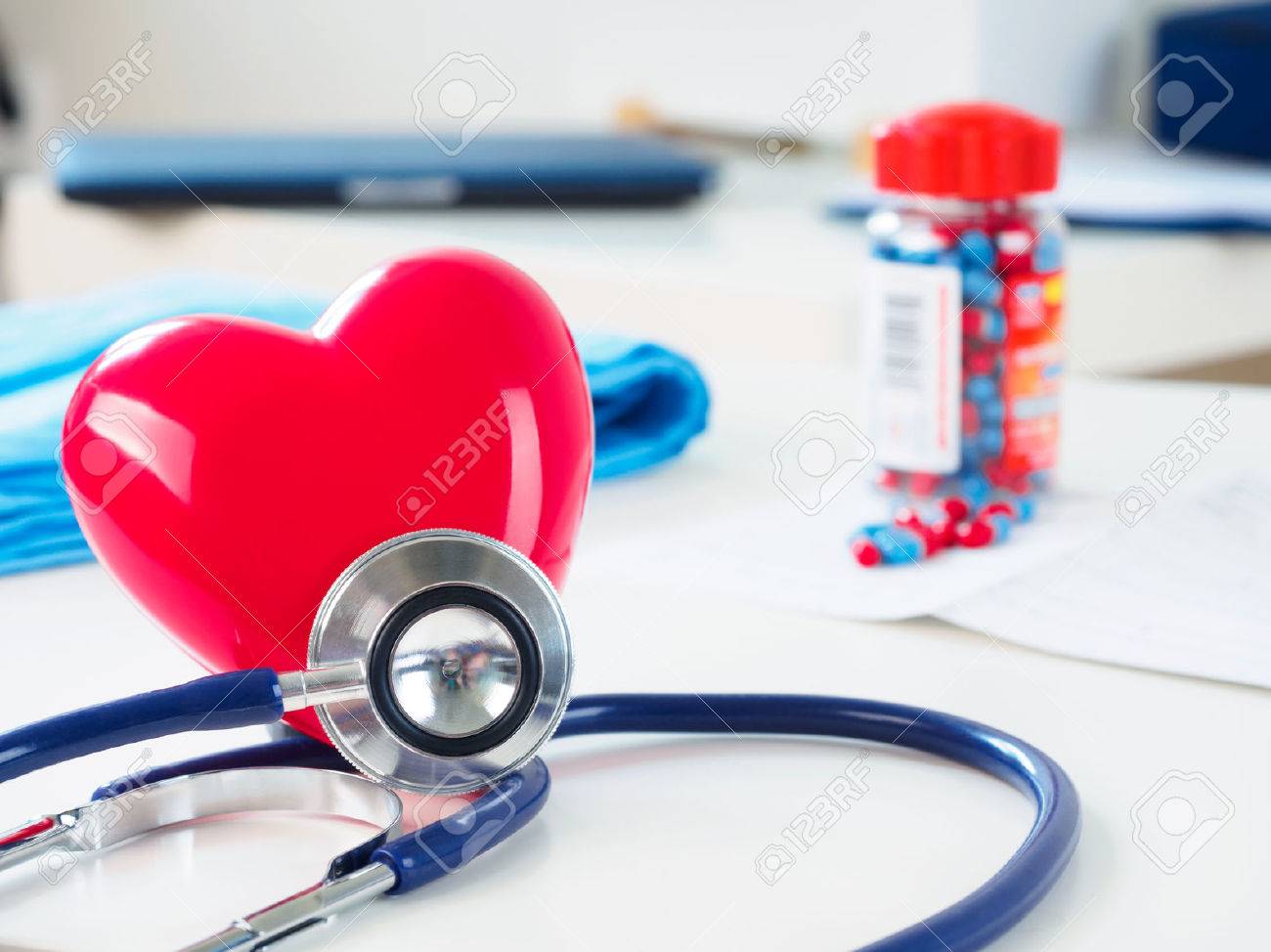 stetoscopio giocattolo