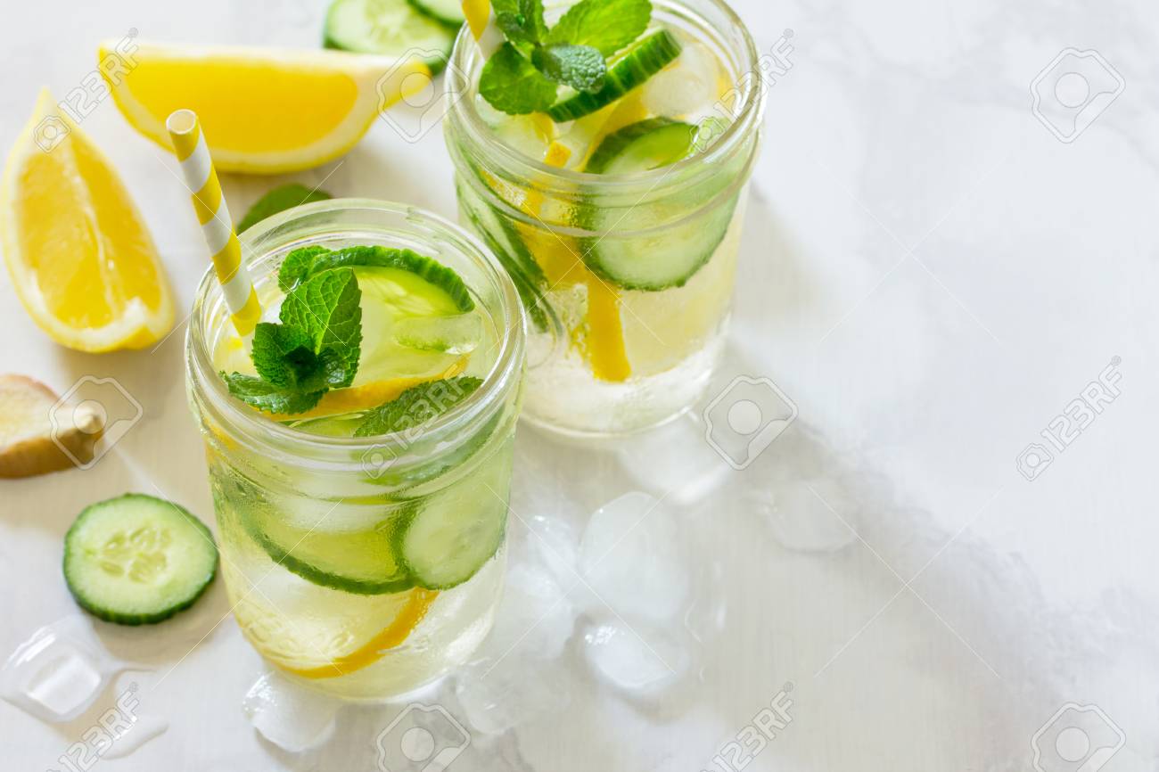 Dieta de limon jengibre pepino y menta