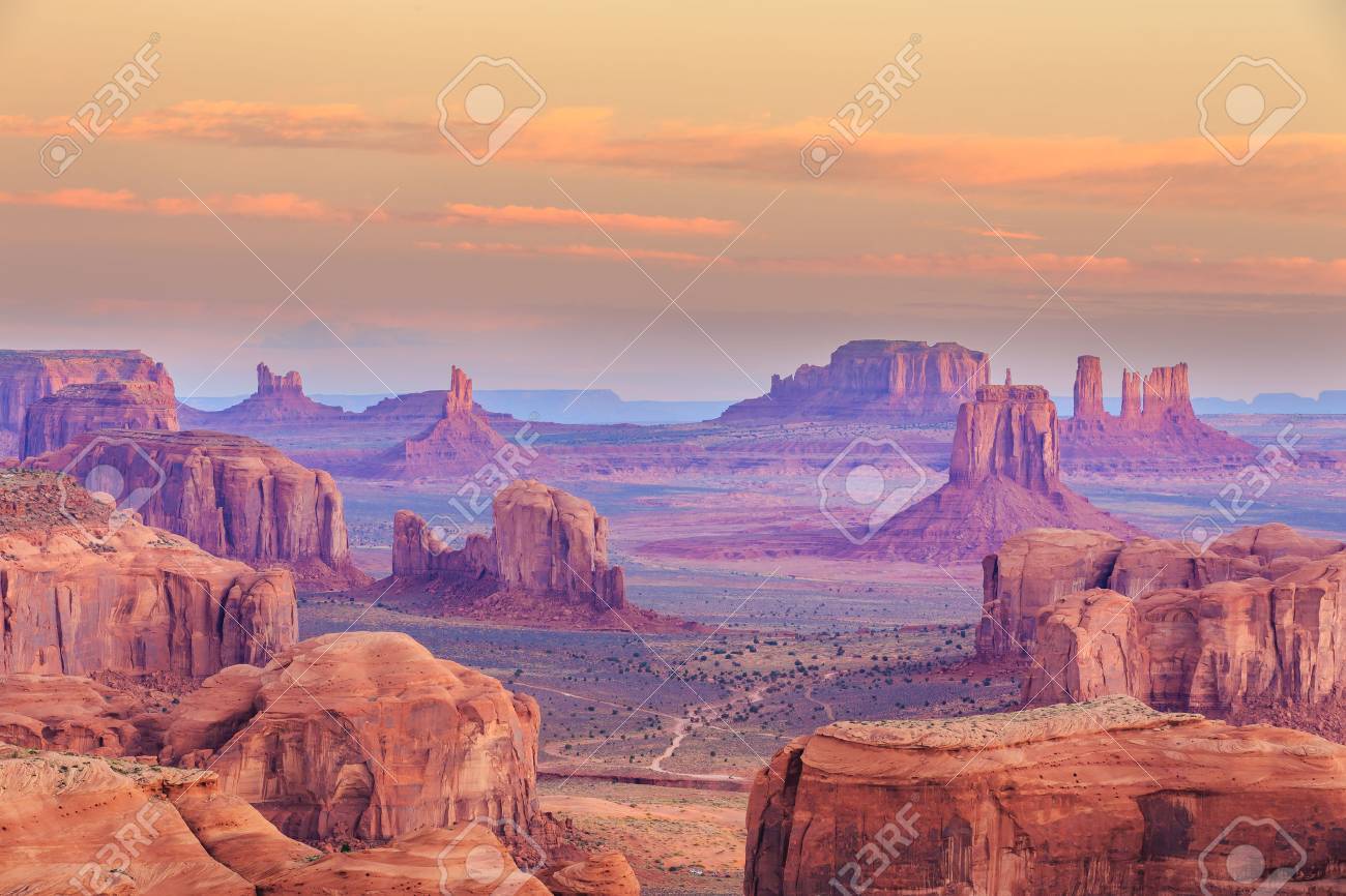 Hunts Mesa in Monument Valley, Arizona - 60963468 Hunts Mesa in Monument Valley, Arizona - 60963468