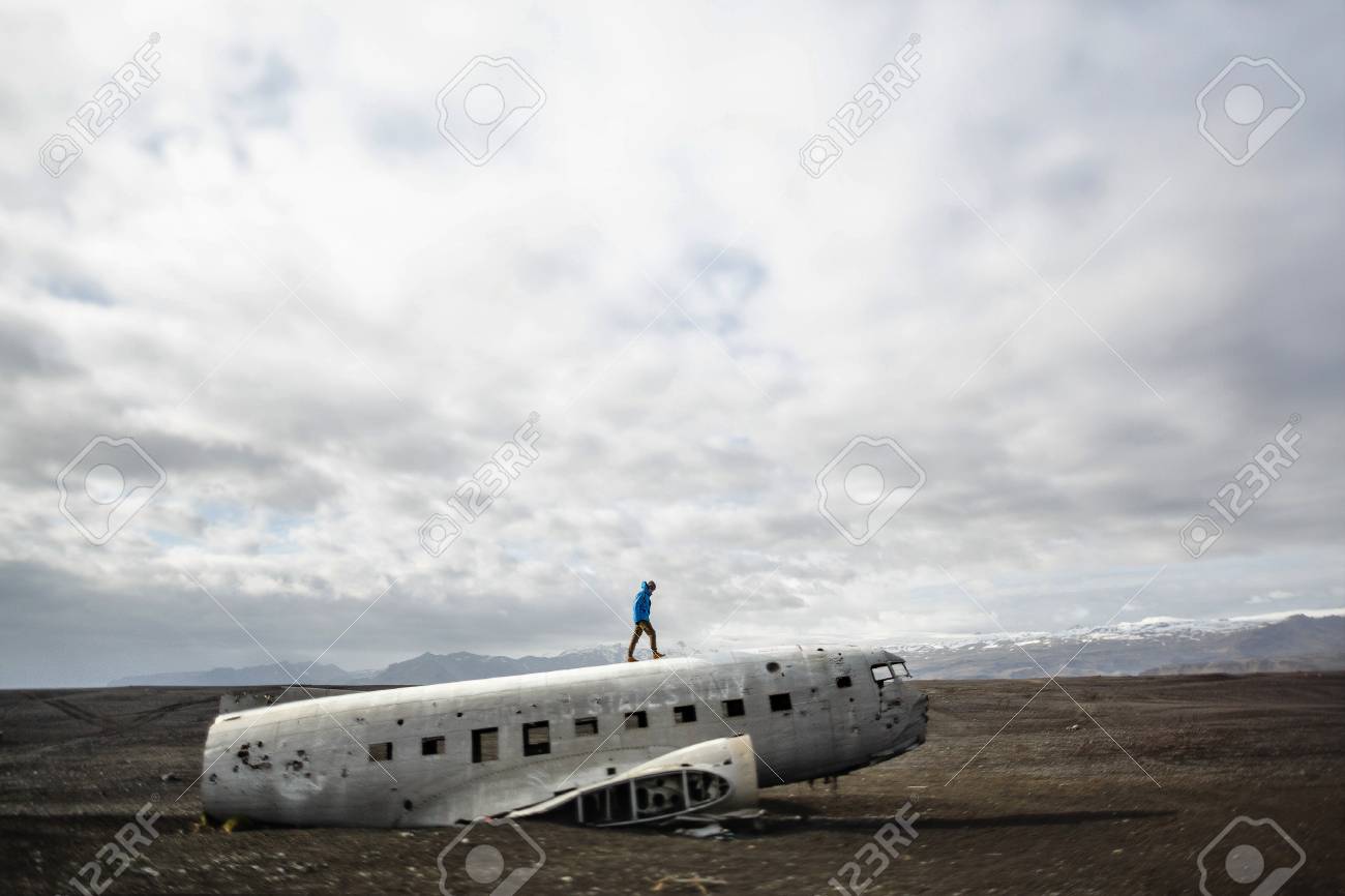南アイスランドの黒いビーチの壮大な飛行機事故 の写真素材 画像素材 Image 南アイスランドの黒いビーチの壮大な飛行機事故 の写真素材 画像素材 Image