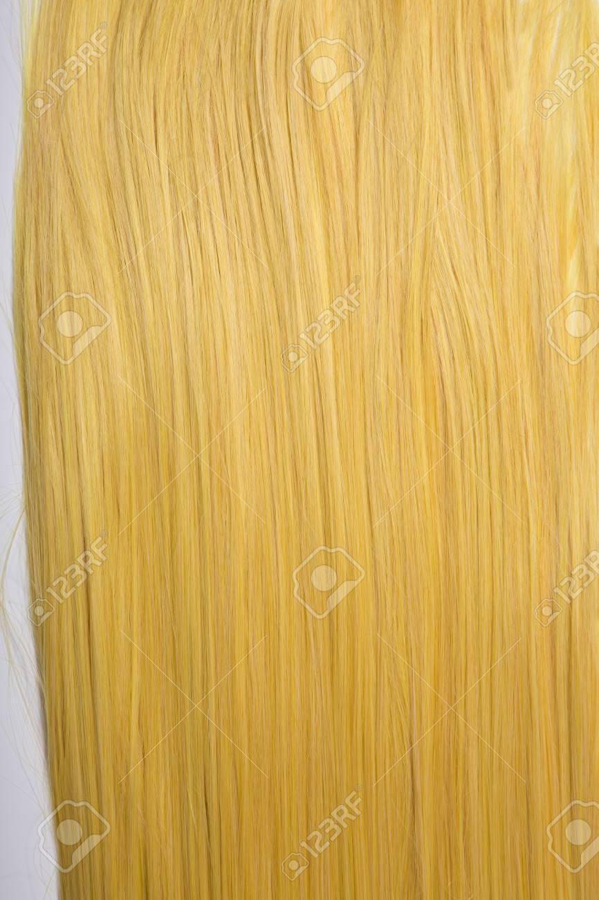 長い間ゴールデン ブロンドの髪 ソフト フォーカス感 の写真素材 画像素材 Image