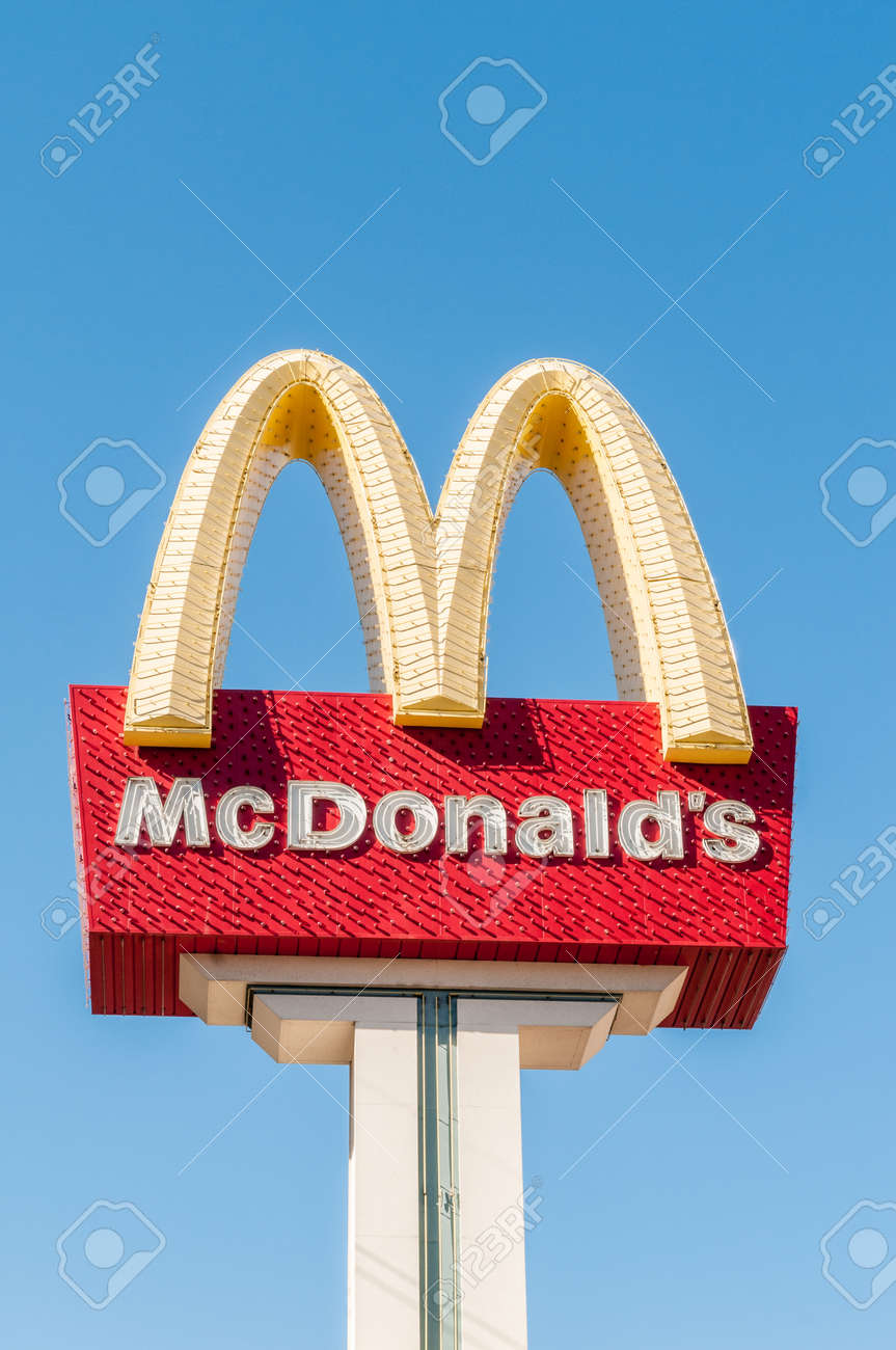 ラスベガス 10 年 9 月 10 日 9 月 10 日 米国ラスベガスでマクドナルドのロゴ ラスベガス ストリップにあるマクドナルド ロゴ の写真素材 画像素材 Image
