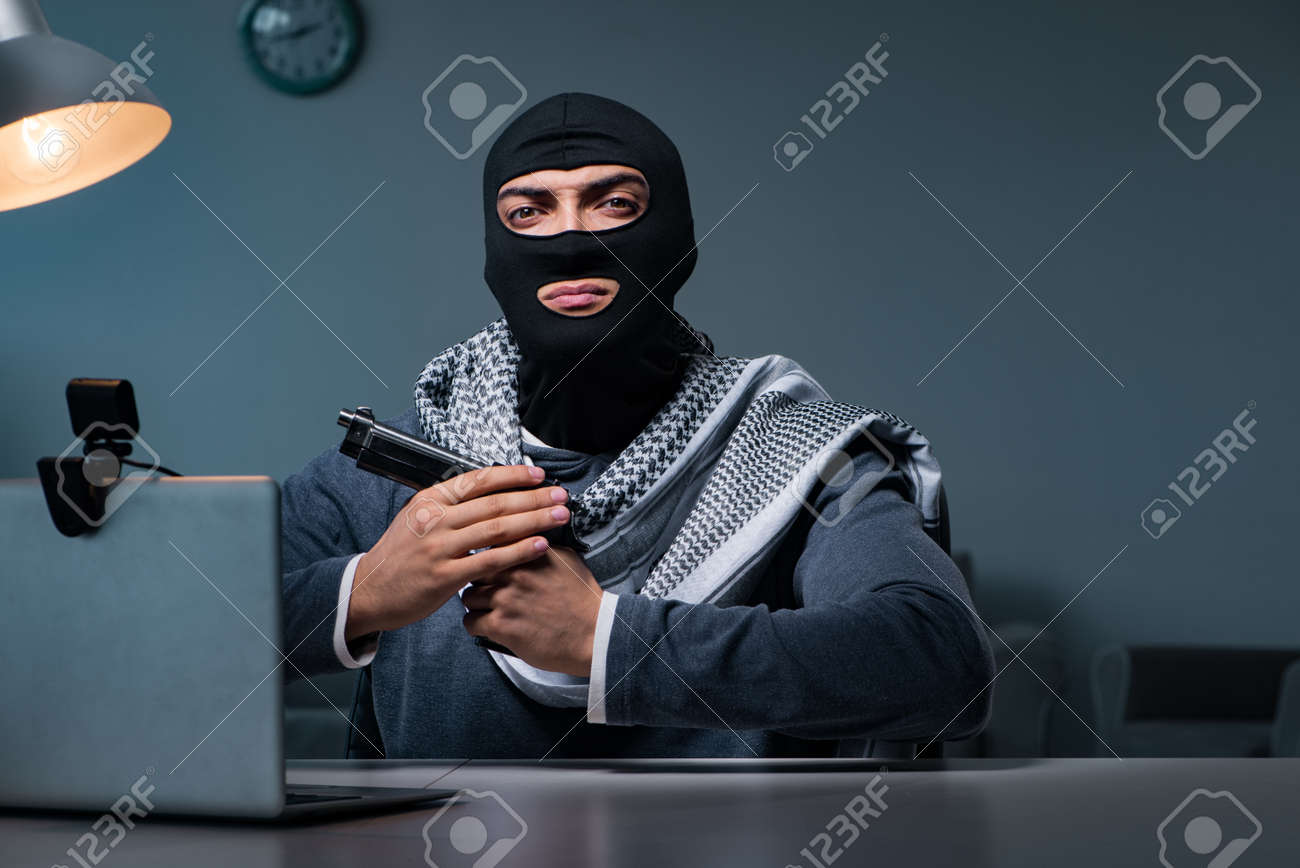 etiam-dictum-ipsum-a-felis