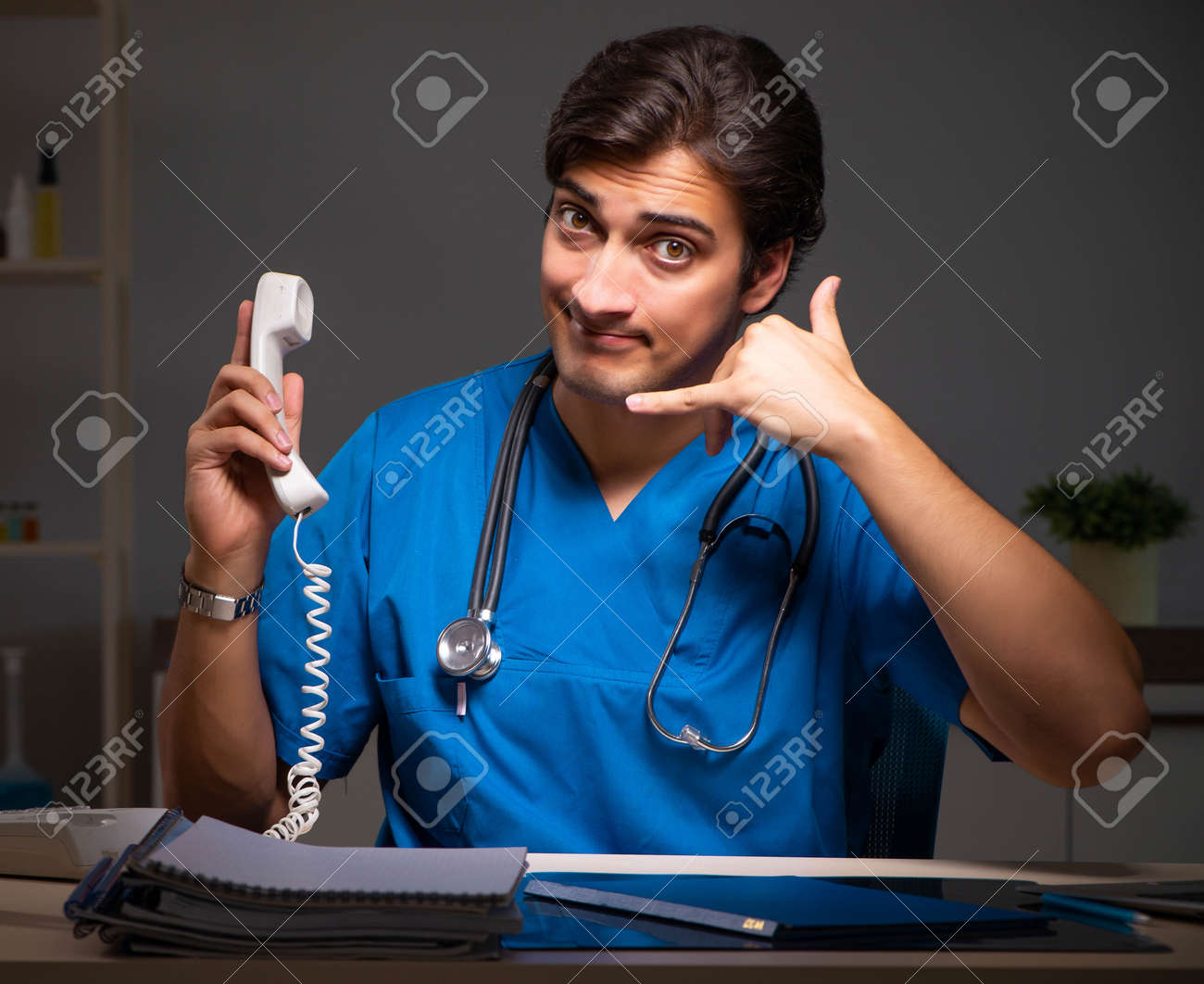 Night Shift Night Shift Avant La Saison 4 Le Dr Topher Vire Drew Et