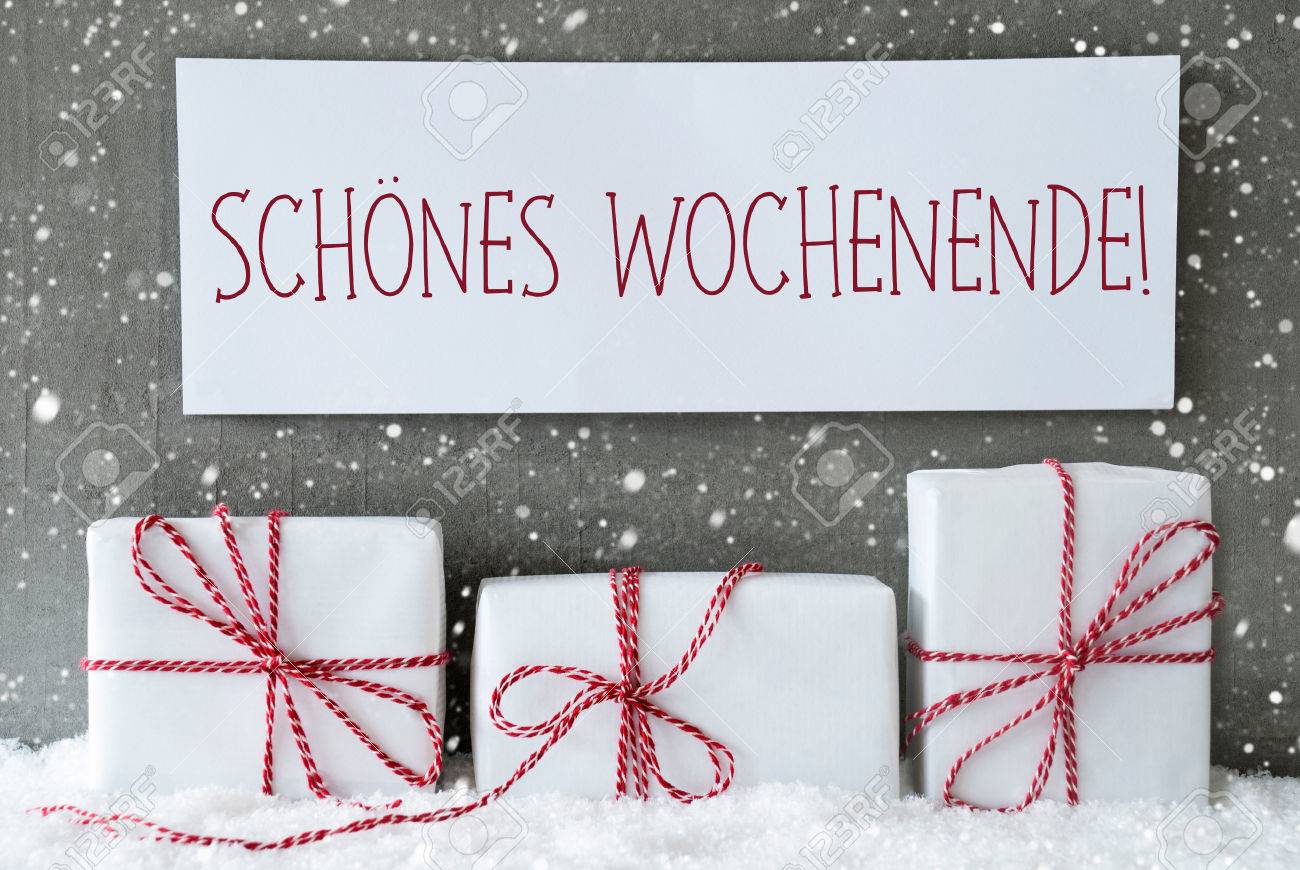 ドイツ語のテキスト Schoenes Wochenende 意味幸せな週末のラベル 3 つのクリスマス プレゼントや雪のプレゼント 雪の結晶の背景としてセメント壁 現代と都市のスタイルです の写真素材 画像素材 Image ドイツ語のテキスト Schoenes Wochenende 意味幸せな週末のラベル 3 つのクリスマス プレゼントや雪のプレゼント 雪の結晶の背景としてセメント壁 現代と都市のスタイルです の写真素材 画像素材 Image
