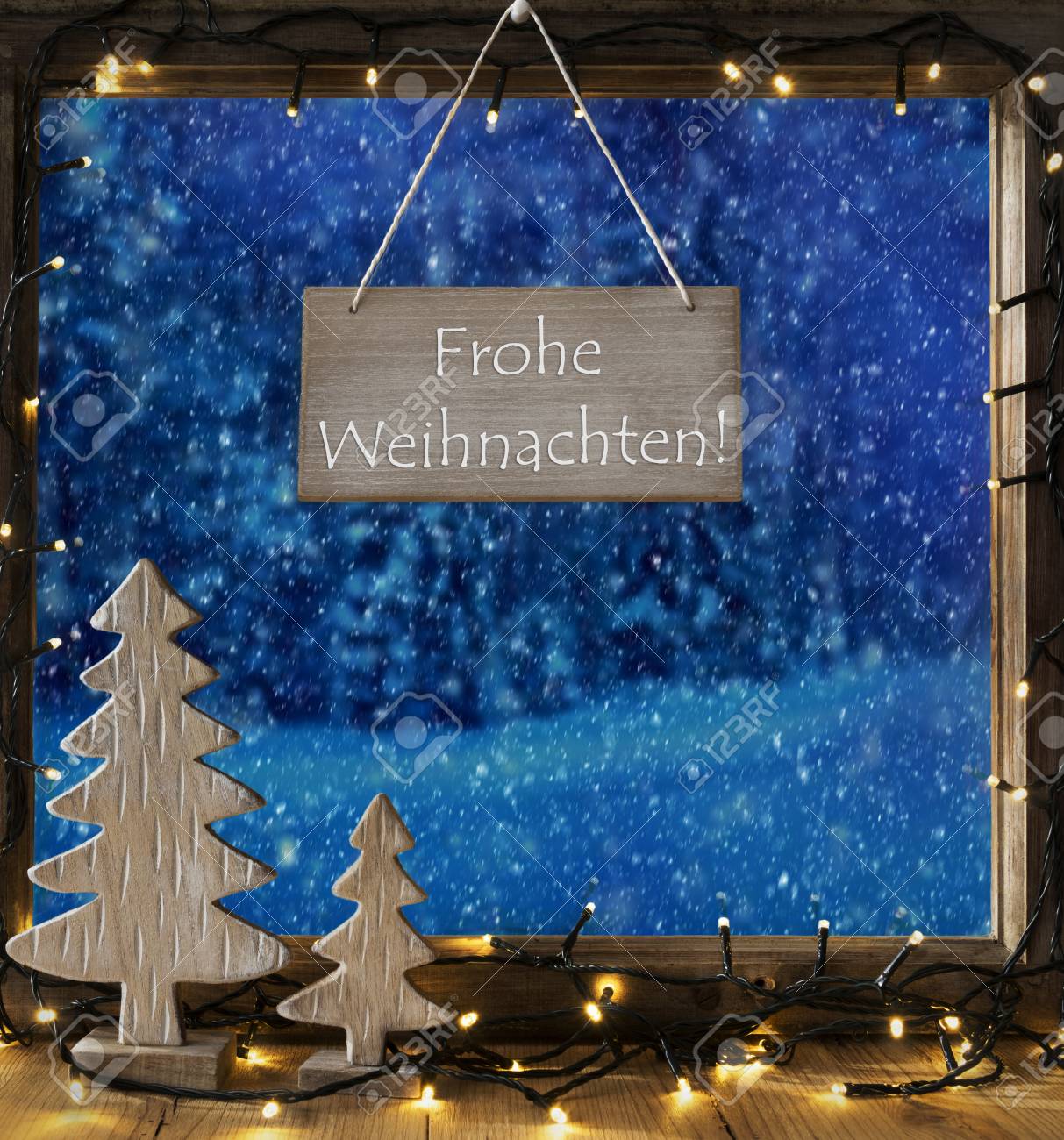 窓 冬の森 Frohe Weihnachten はメリークリスマスを意味します の写真素材 画像素材 Image 窓 冬の森 Frohe Weihnachten はメリークリスマスを意味します の写真素材 画像素材 Image