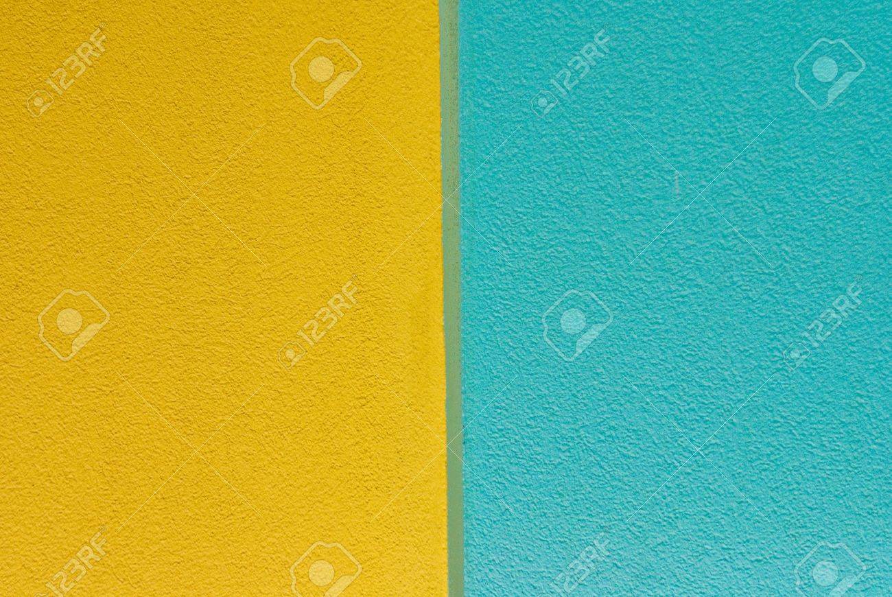 Mur De La Peinture Texturée Bleu Et Jaune Banque D'Images Et Photos Libres  De Droits. Image 12828429.