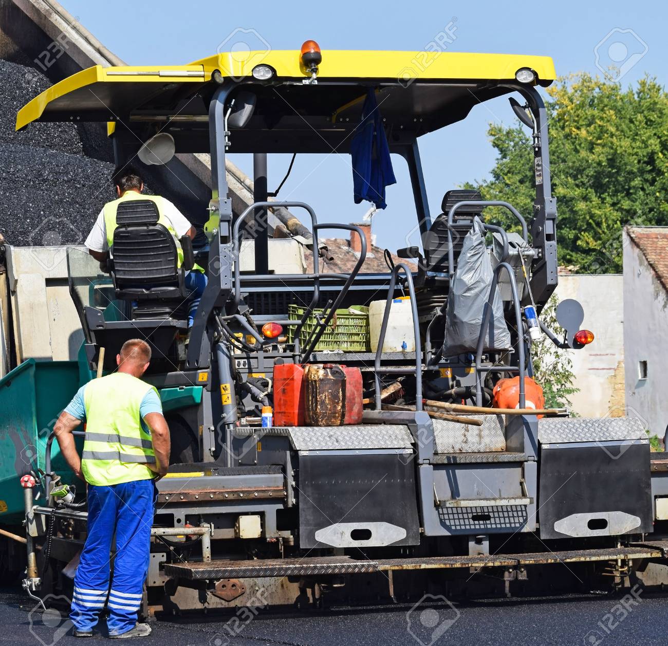 アスファルト舗装の道路工事での車両 の写真素材 画像素材 Image 4666 アスファルト舗装の道路工事での車両 の写真素材 画像素材 Image 4666