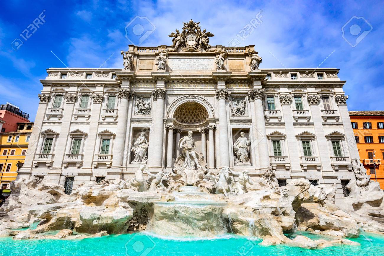 ローマ イタリア 有名なトレビの泉 イタリア語 フォンタナ ディ トレビ ベルニーニの彫刻します の写真素材 画像素材 Image ローマ イタリア 有名なトレビの泉 イタリア語 フォンタナ ディ トレビ ベルニーニの彫刻します の写真素材 画像素材 Image