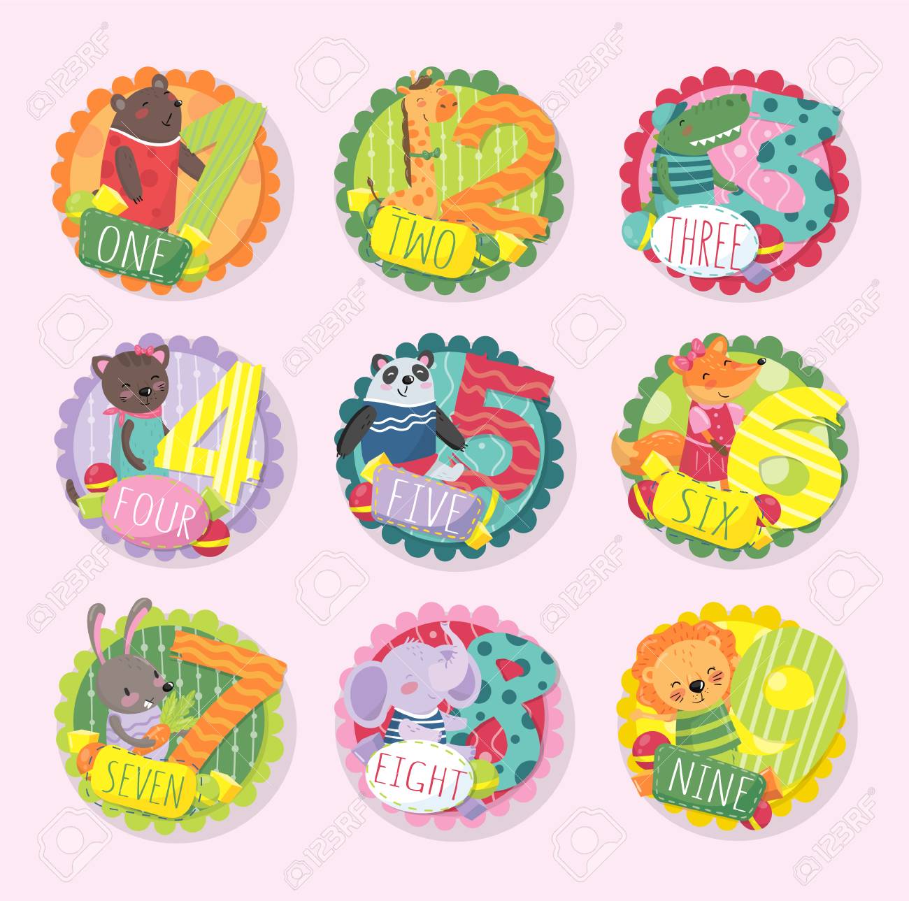 1から9までの数字と異なる動物とラウンドエンブレム のイラスト素材 ベクタ Image