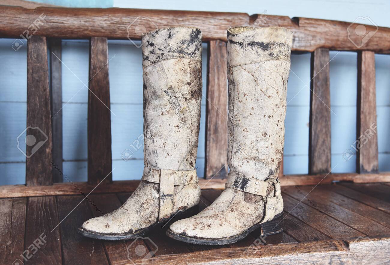 roper style cowboy boots