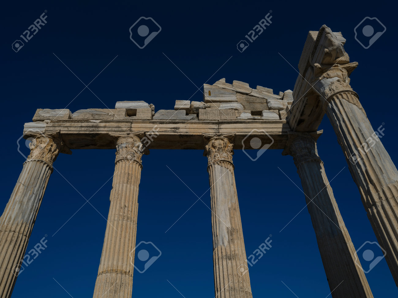 etiam-dictum-ipsum-a-felis