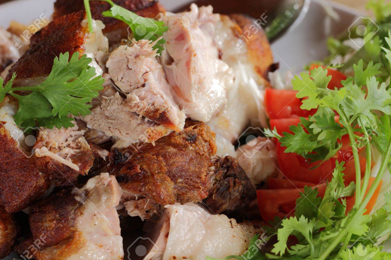 Gros Plan De Saindoux Plat De Porc Strie Recette De Roti De Porc