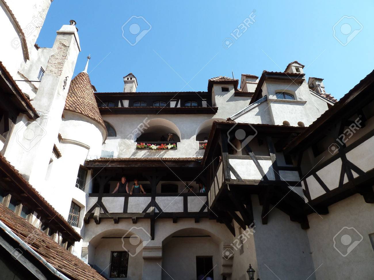 ブラン城 ドラキュラの城 ブラムストーカー ドラキュラ伯爵は ヴラド ツェペシュの側面に基づいて彼の文字の部分を作ったがドラキュラの城の彼のモデルとしてブラン城を使用 の写真素材 画像素材 Image