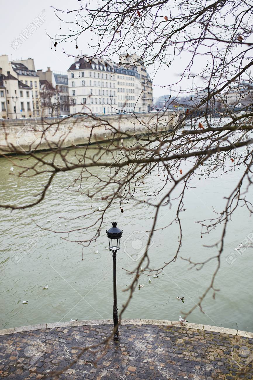 lantern on saint louis