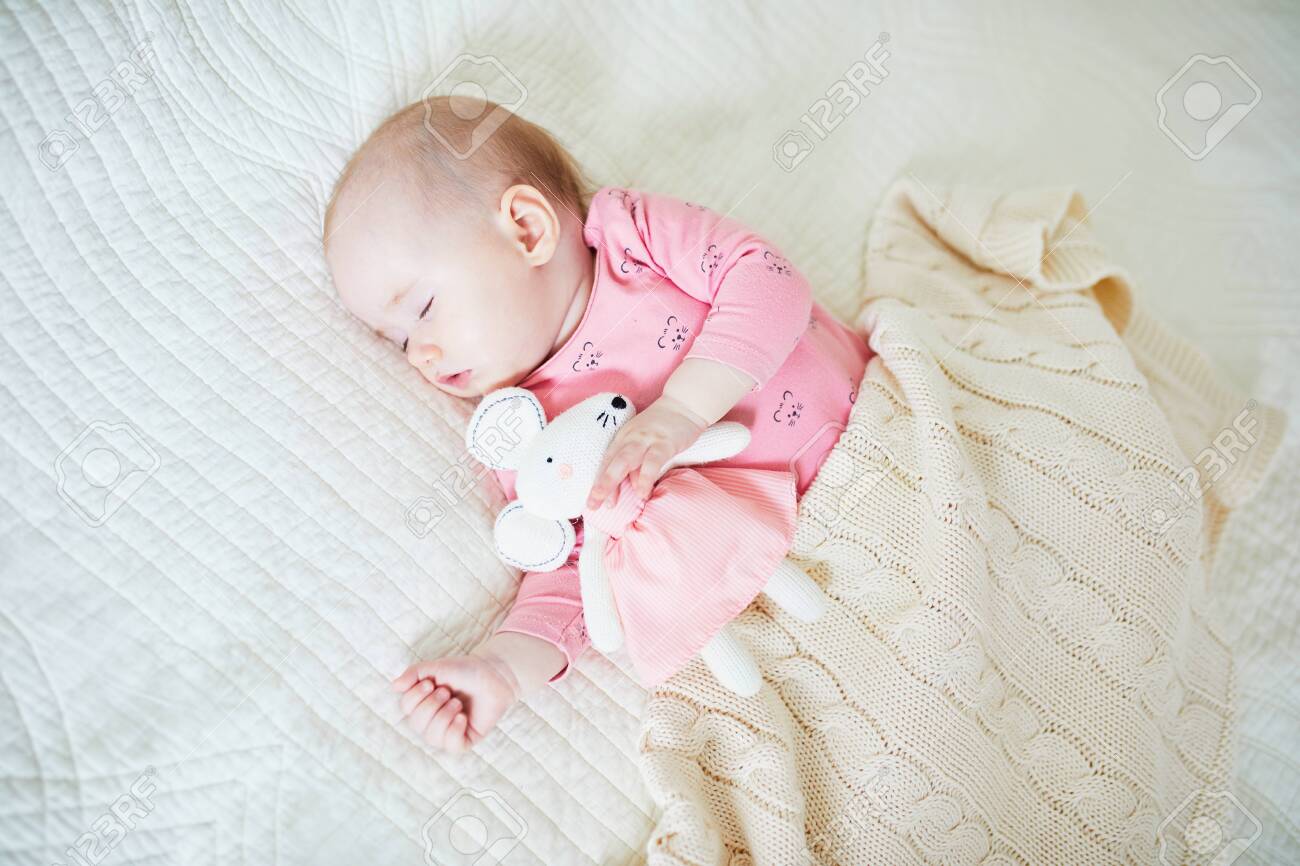 baby sleeping comforter
