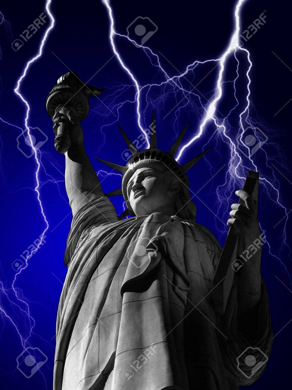 Statue Of Liberty At Night With Stormy Lightning Bolts Stock Photo 18058483 Statue Of Liberty At Night With Stormy Lightning Bolts Stock Photo 18058483