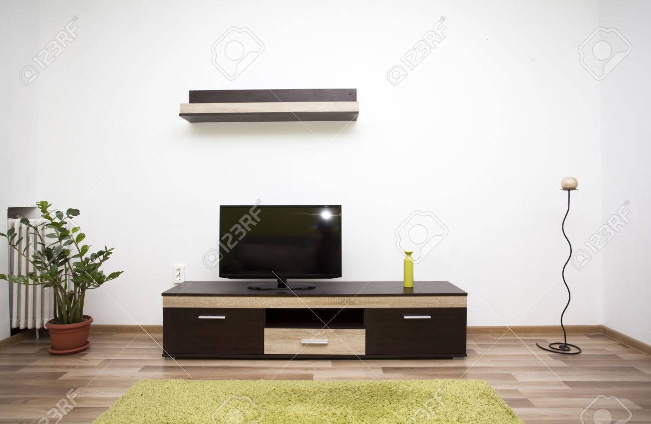 モダンでシンプルなリビング ルームのインテリア の写真素材 画像素材 Image