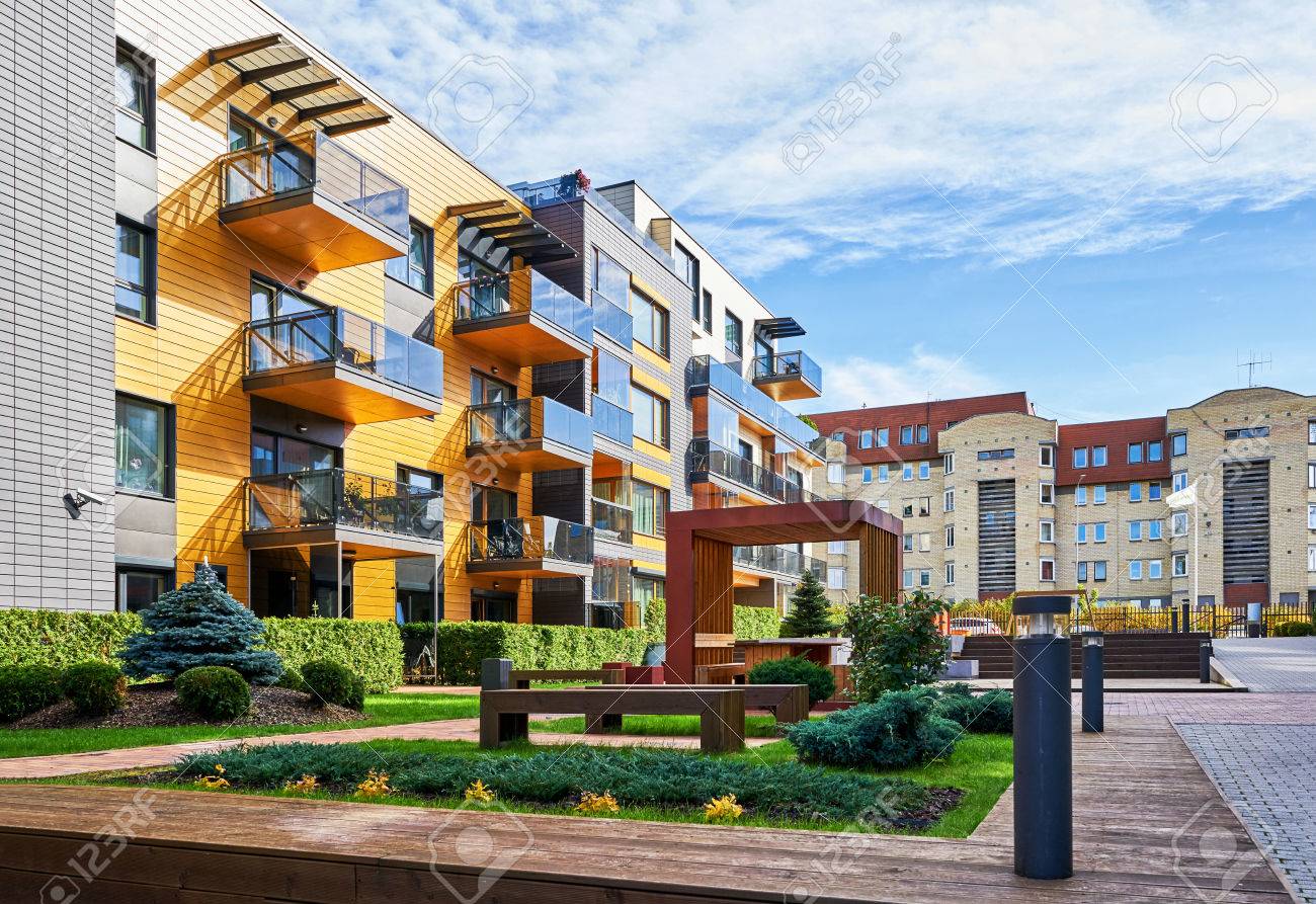 Modern complex of apartment residential buildings. With many benches and outdoor facilities. - 66178809 Modern complex of apartment residential buildings. With many benches and outdoor facilities. - 66178809