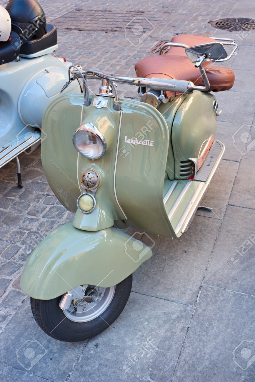 vespa lambretta