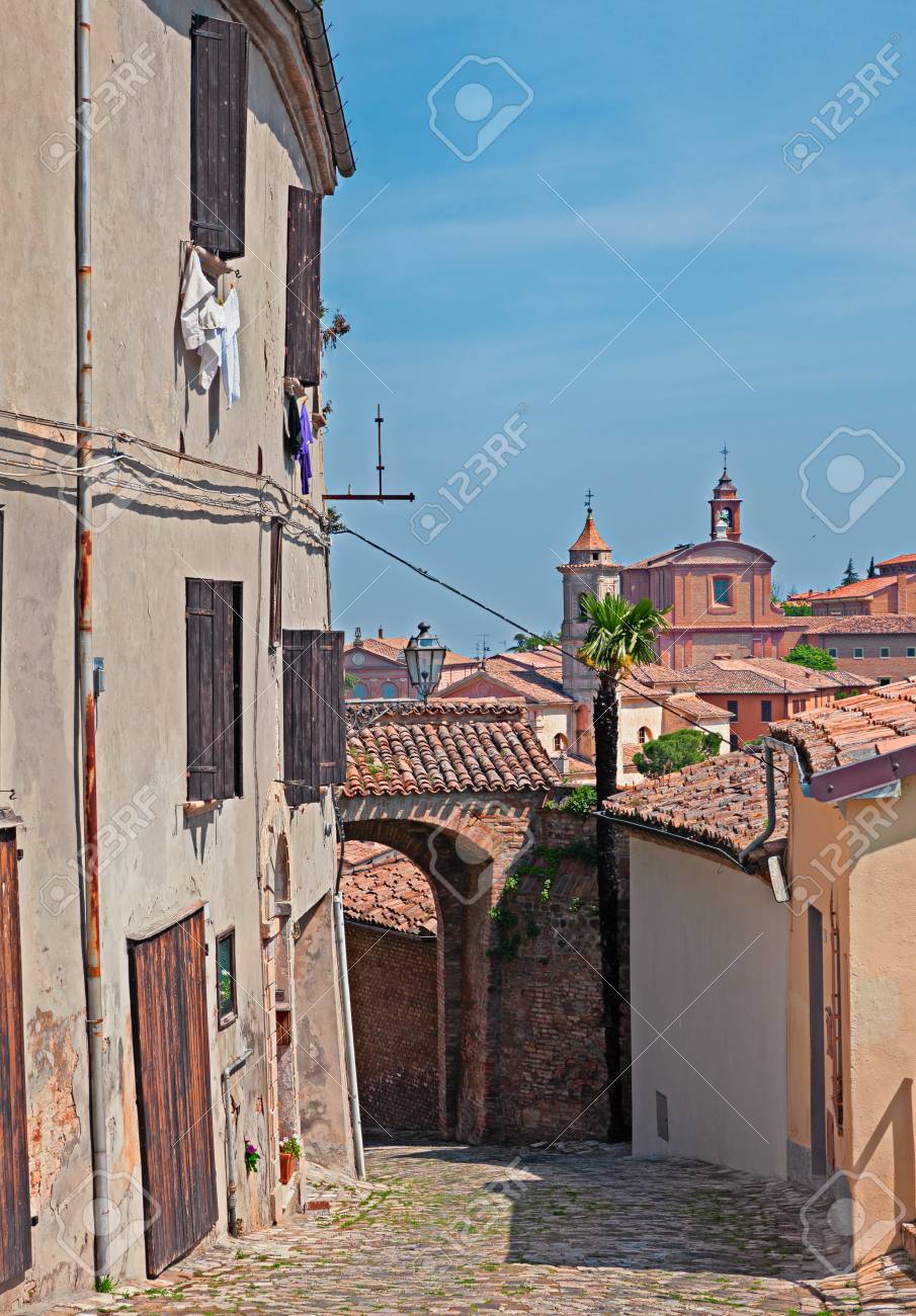 зрелые Амалия