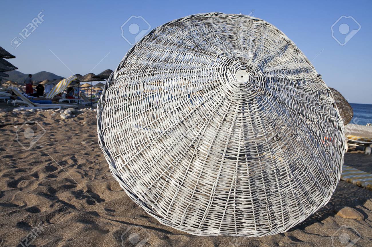 Rattan umbrella Clearance