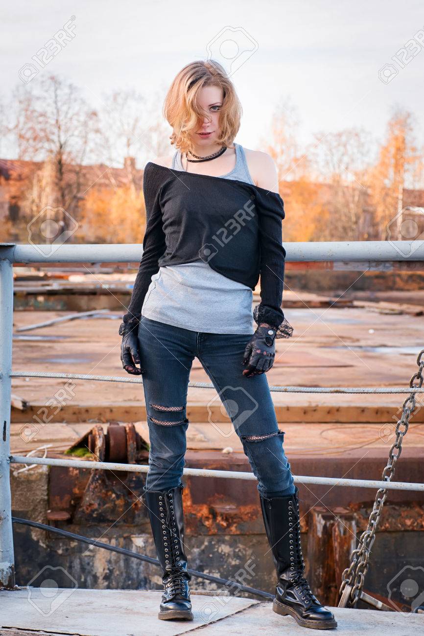 jeans with lace up boots