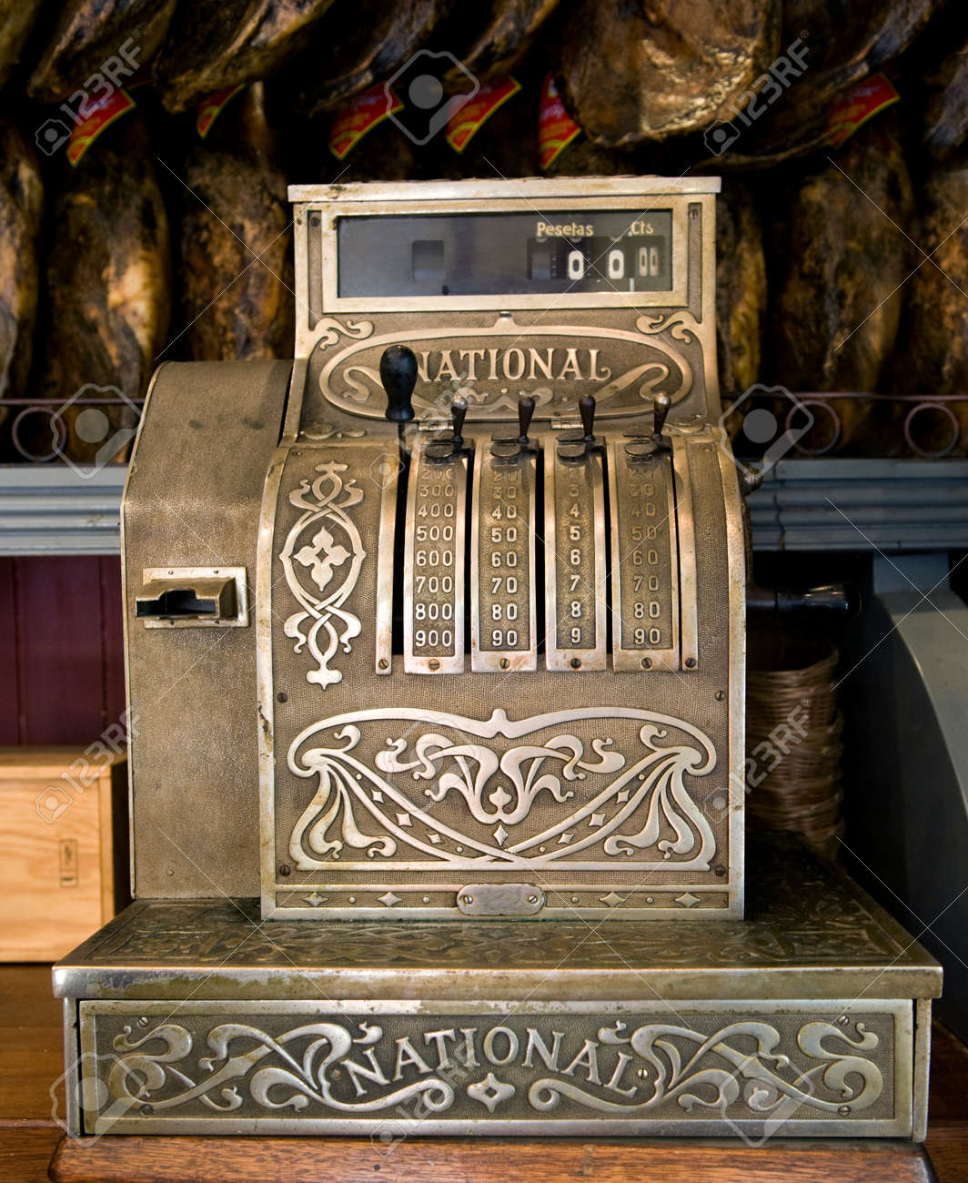 etiam-dictum-ipsum-a-felis