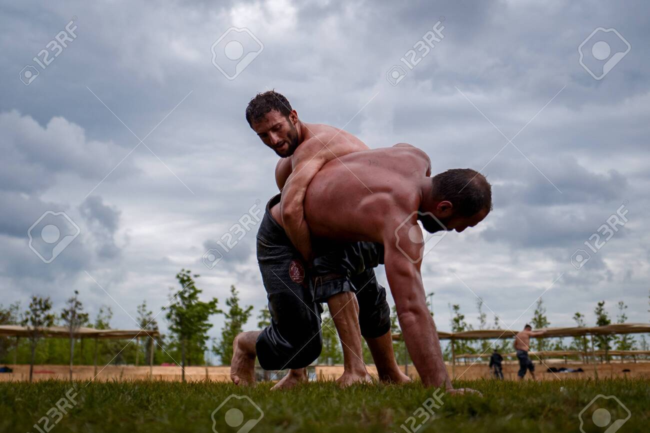Muscle Oil Wrestling