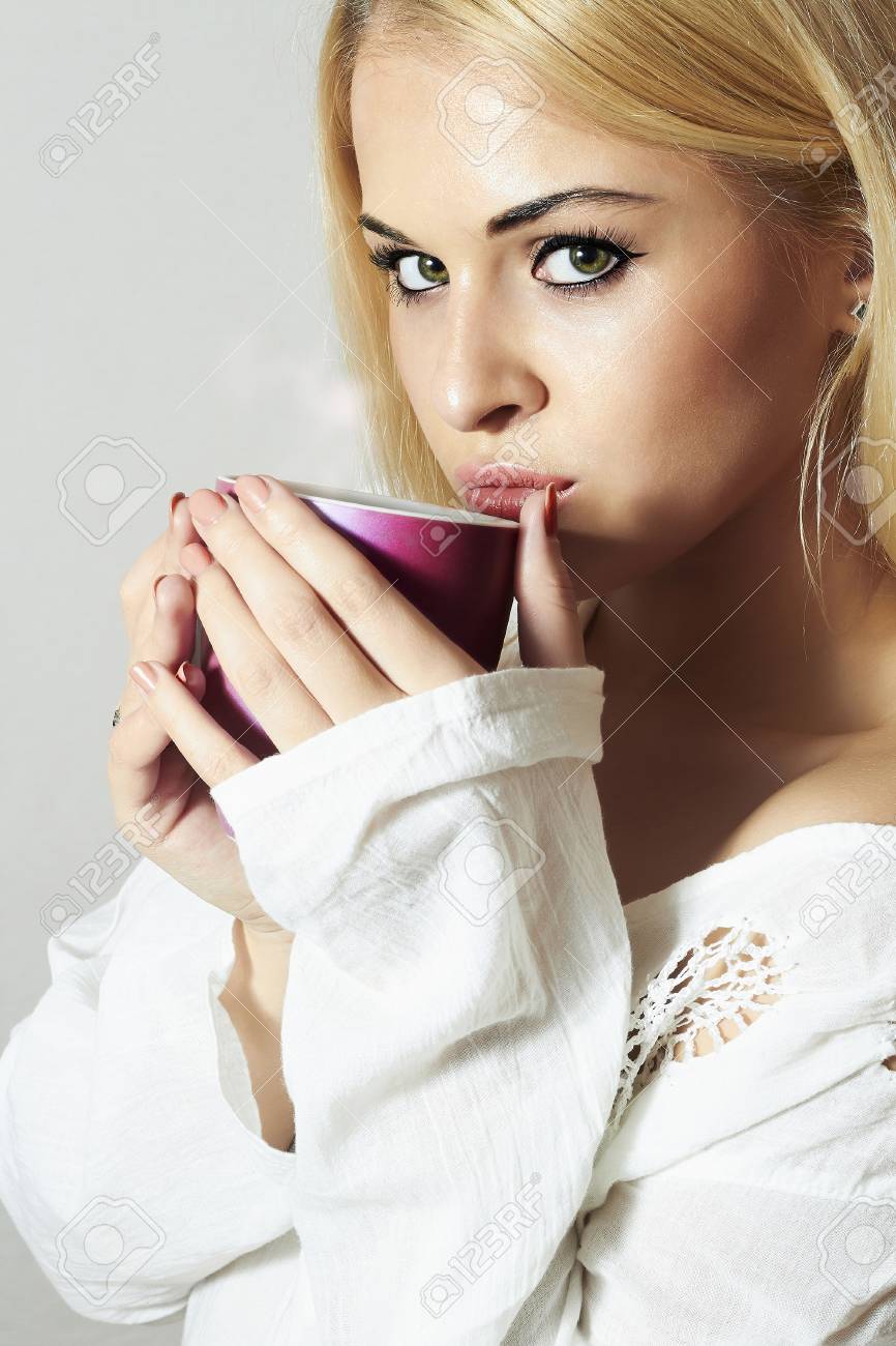 Hot girl kouření