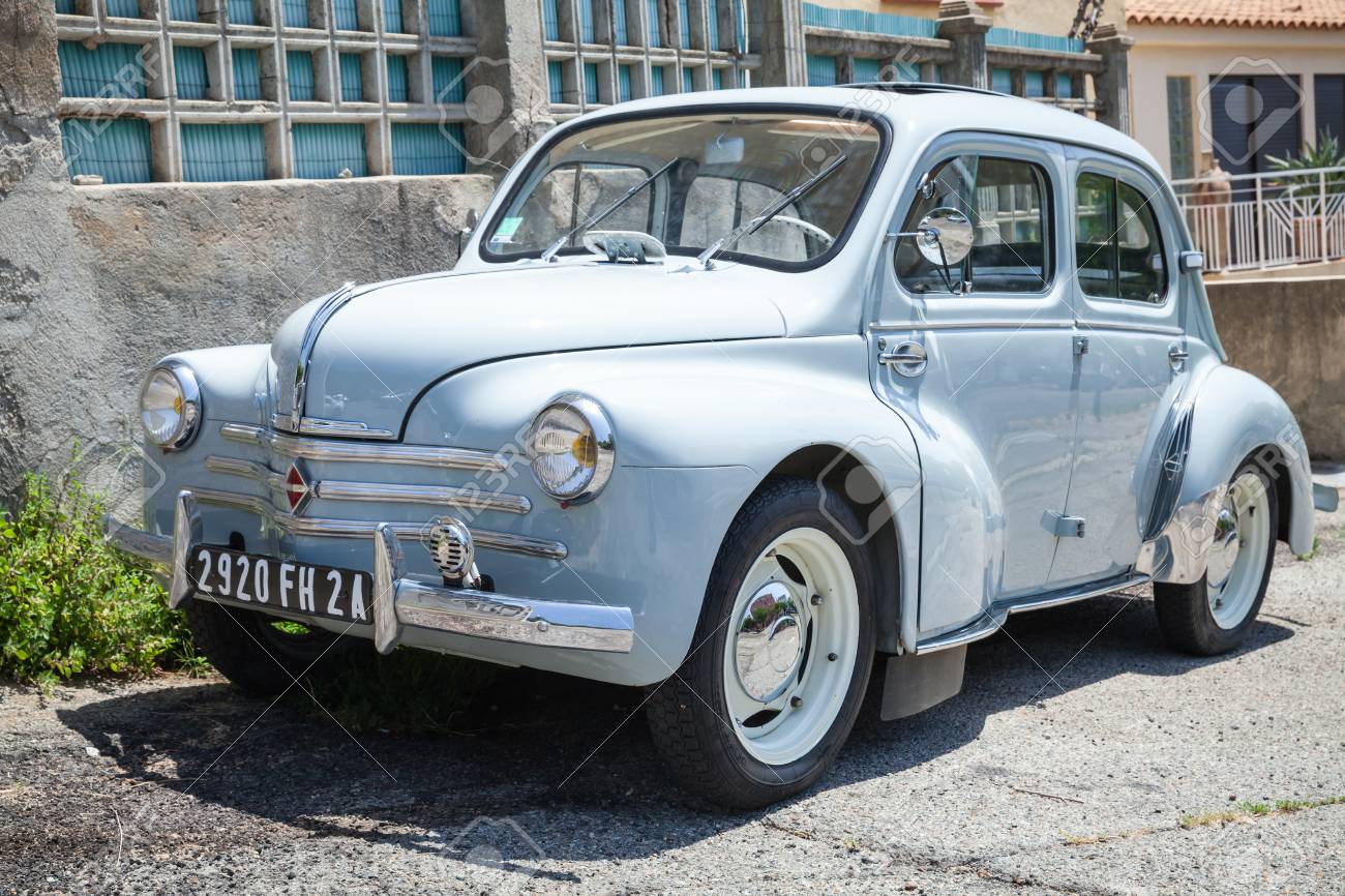 1//87 Busch Renault 4CV Touring Secours 46550