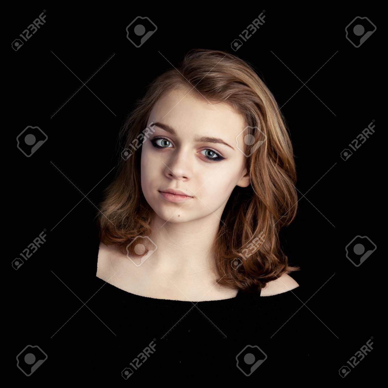 Schwarzes Teenager-Gesicht