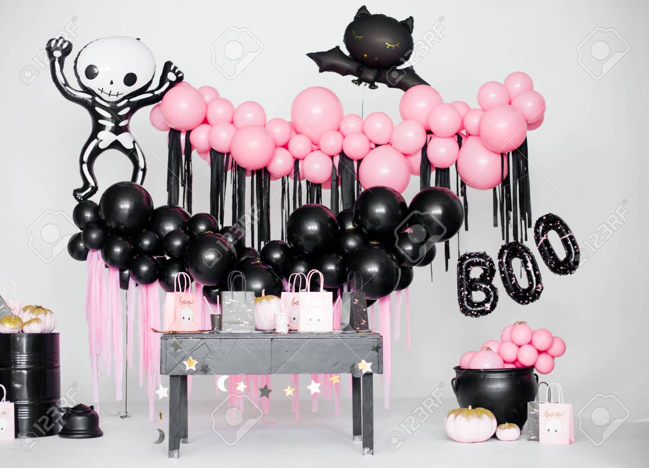 Pink and black decor