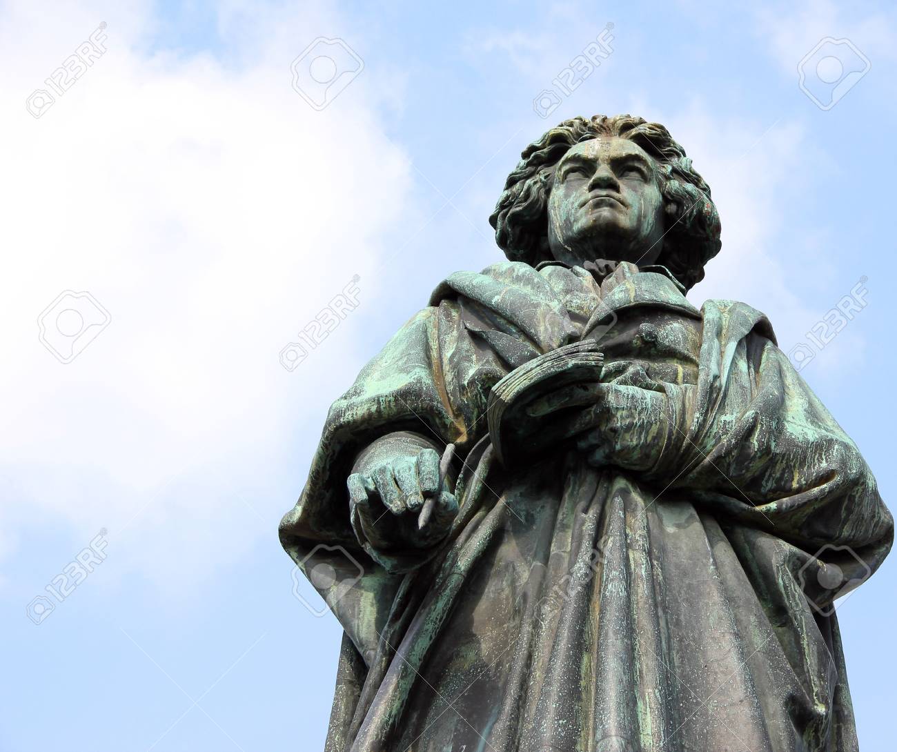 Monument of Ludwig van Beethoven in Bonn, Germany. - 90557277 Monument of Ludwig van Beethoven in Bonn, Germany. - 90557277
