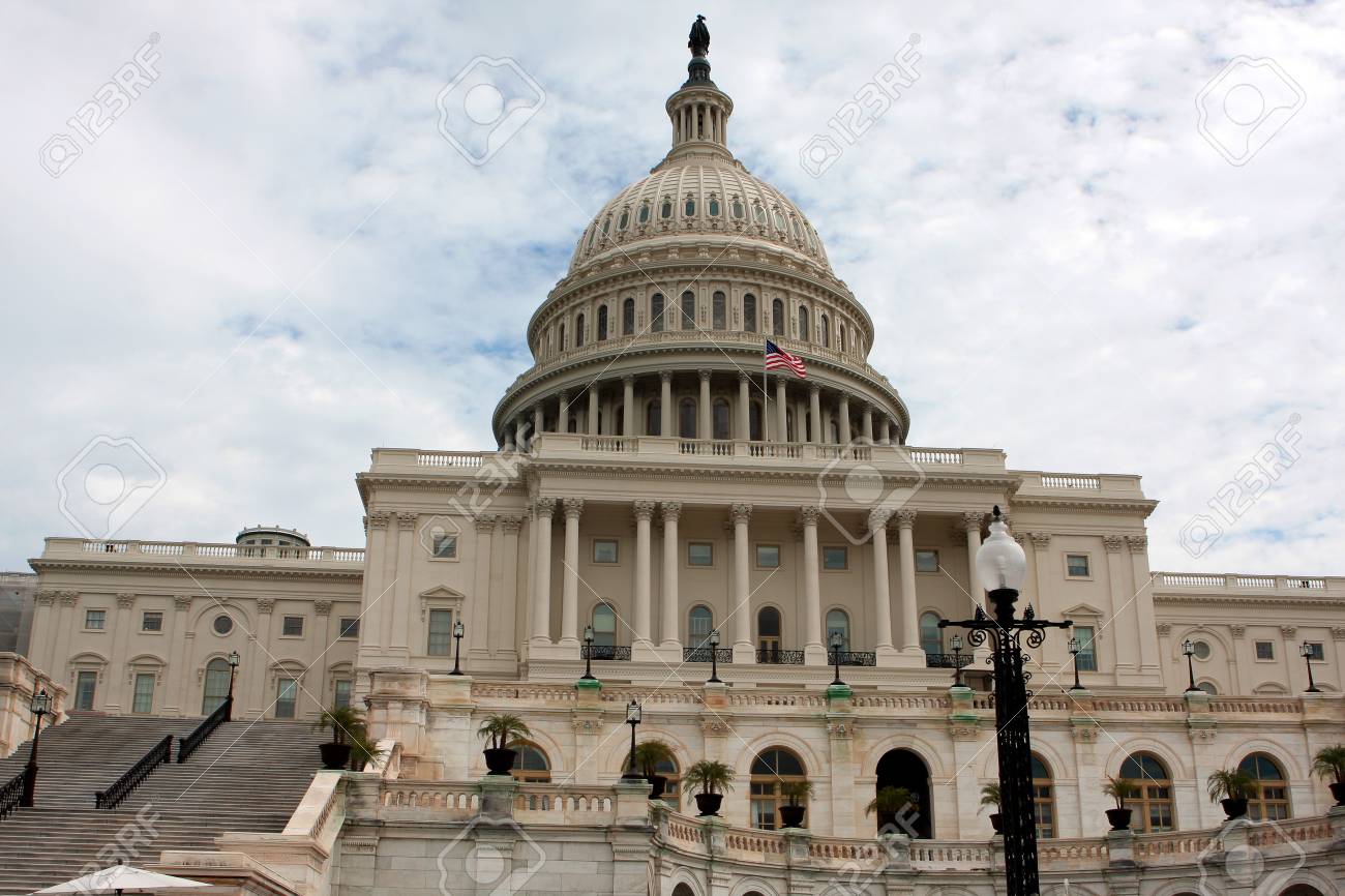 ワシントンd C のキャピトルヒルに位置する米国議会議事堂またはキャピトルビル の写真素材 画像素材 Image ワシントンd C のキャピトルヒルに位置する米国議会議事堂またはキャピトルビル の写真素材 画像素材 Image