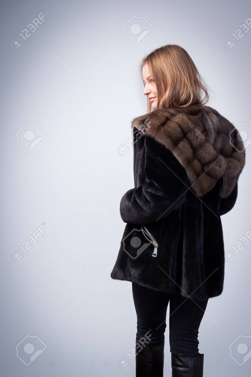 abrigo pelo blanco mujer