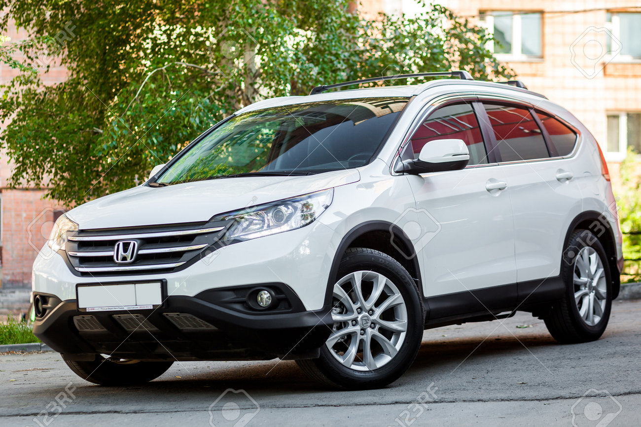Honda Crv 2017 White >> Novosibirsk Russia June 18 2017 White Honda Crv Side Honda Crv 2017 White >> Novosibirsk Russia June 18 2017 White Honda Crv Side