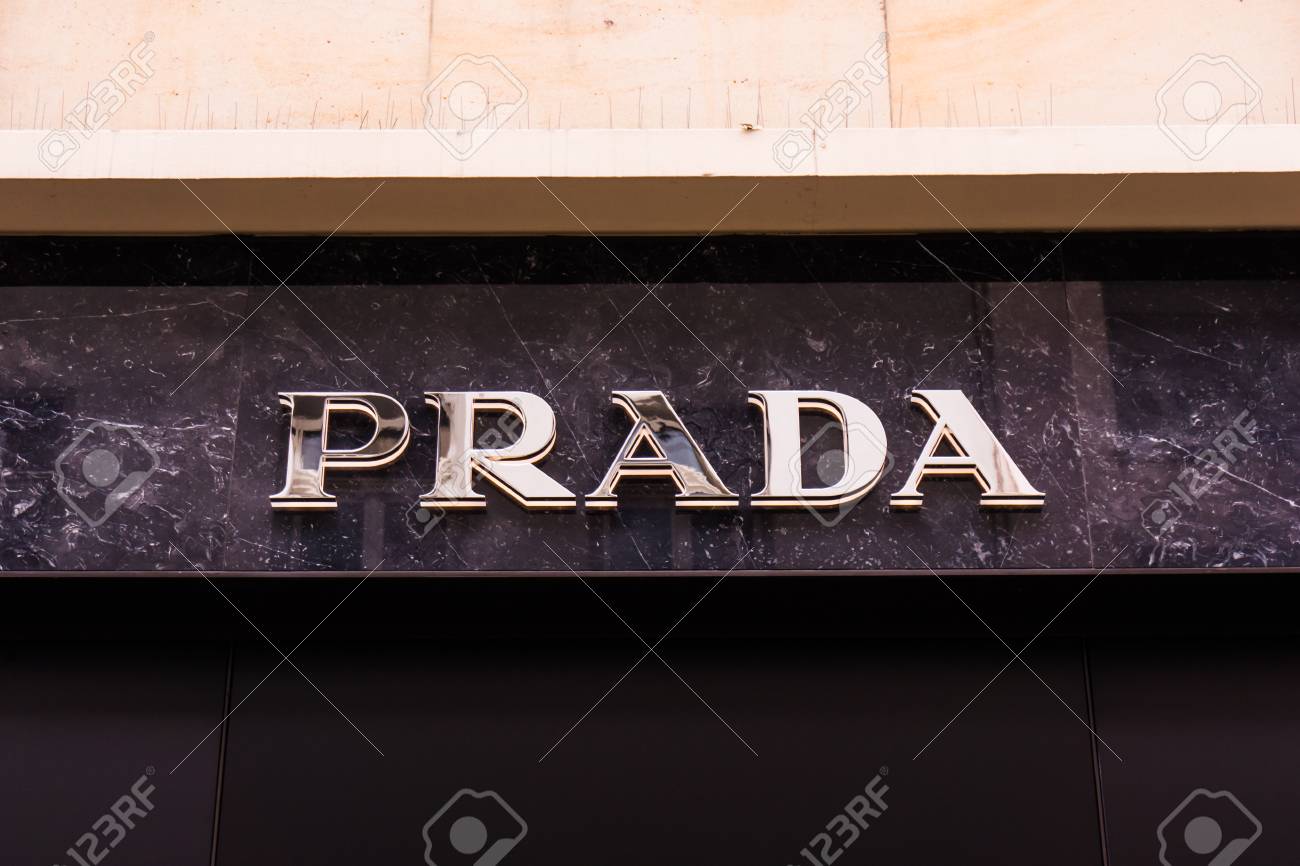 prada label