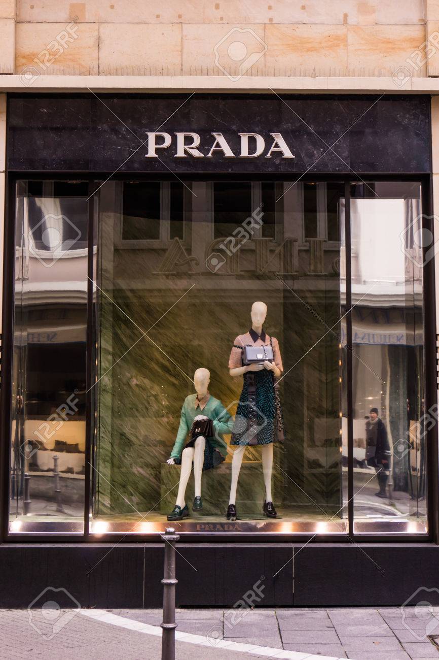 boutique prada