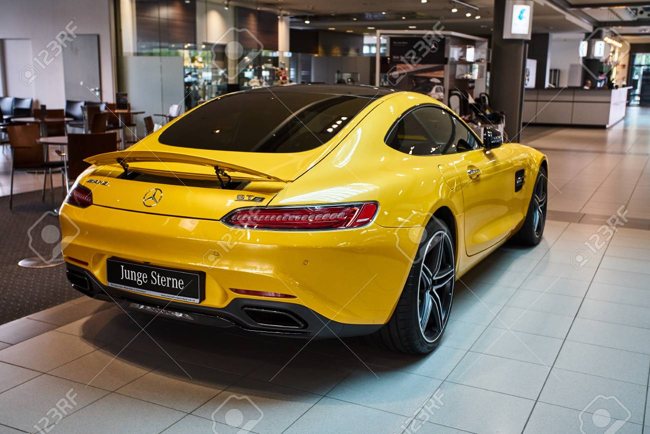 Mercedes Benz Dealers >> Germany Dusseldorf July 17 2019 The New Modern Mercedes Benz Mercedes Benz Dealers >> Germany Dusseldorf July 17 2019 The New Modern Mercedes Benz