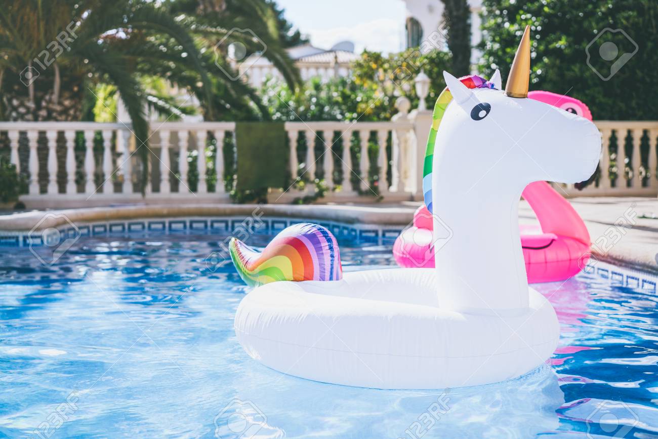 unicorn swimming pool