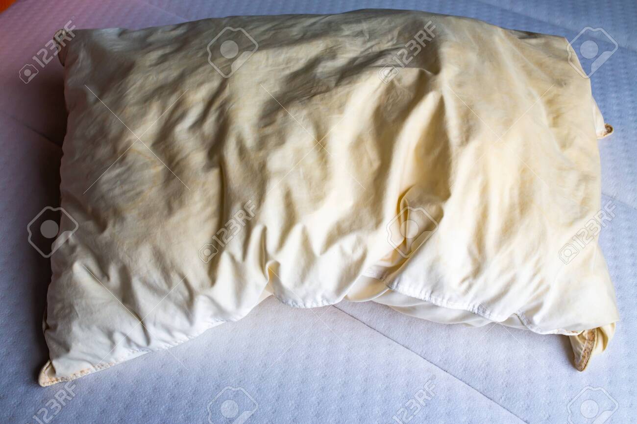 cleaning stained pillows
