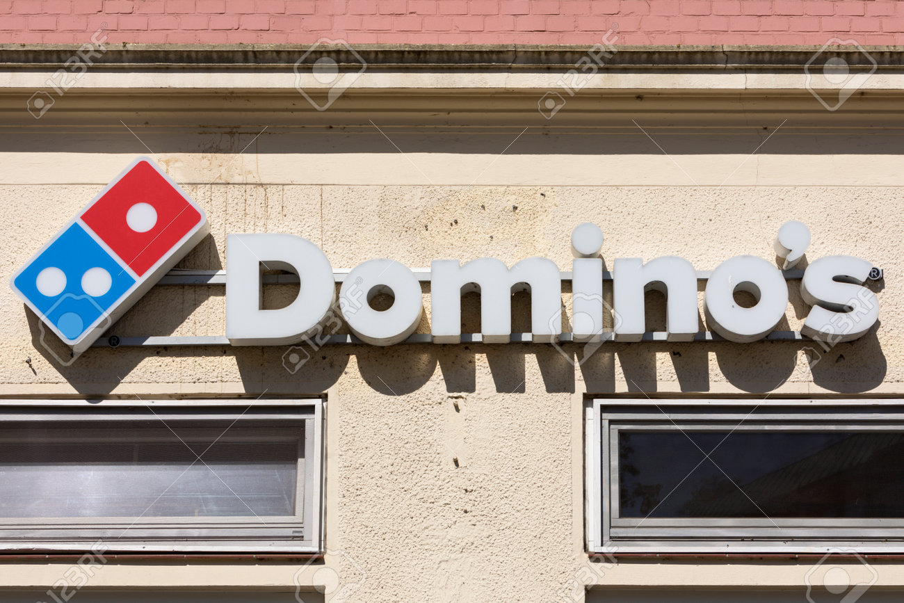 Stade Germany 2020년 5월 28일 도미노 피자 아울렛 외부 간판 Domino S Pizza Inc는 1960년에 설립된  미국의 다국적 피자 레스토랑 체인입니다. 로열티 무료 사진, 그림, 이미지 그리고 스톡포토그래피. Image 148374096