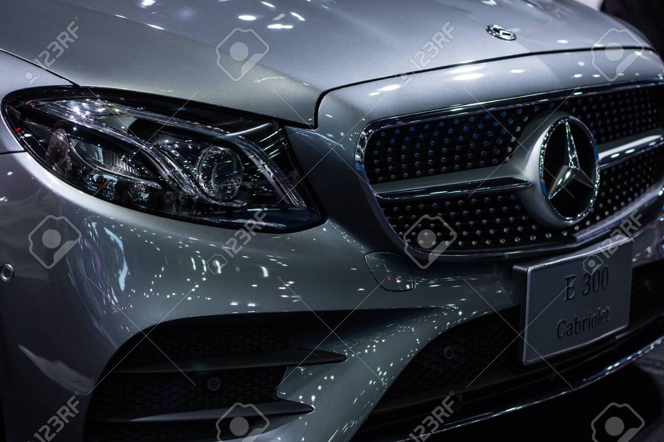 Nonthaburi Thailand April 7 18 Mercedes Benz 00 Cabriolet Amg Dynamic New Version Vehicle Turbo Engine