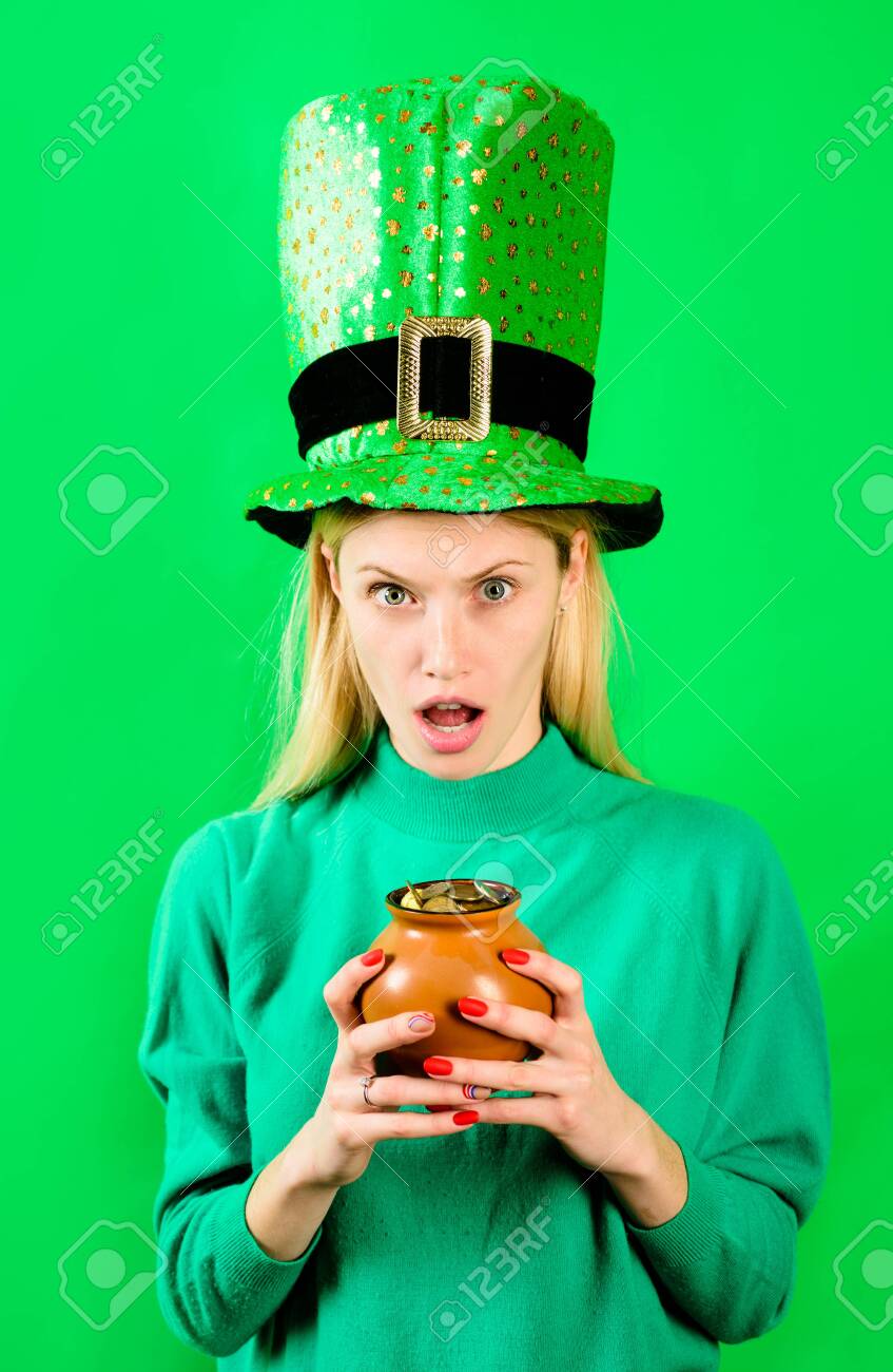 leprechaun hat costume