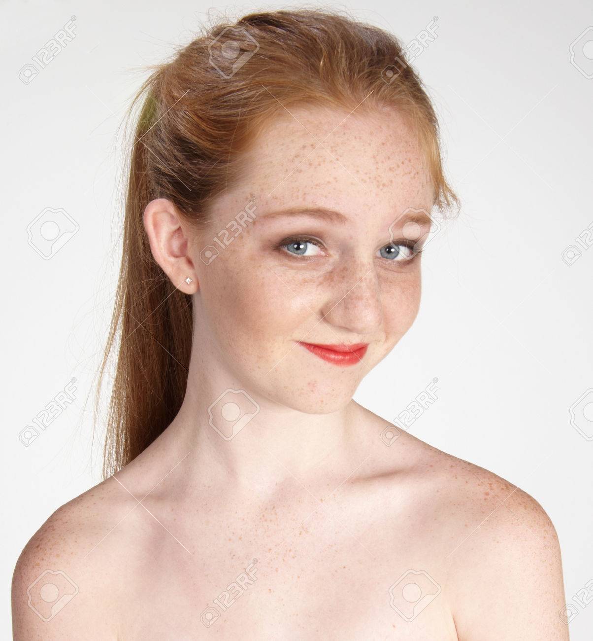 Nackten tern Nacktfotos von sexy Teenagern